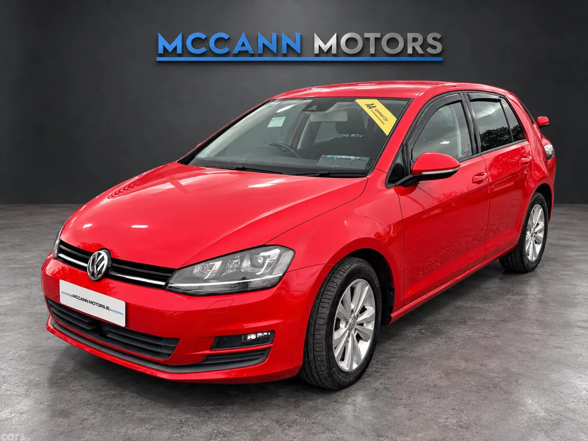 Volkswagen Golf Estate, Petrol, 2016, Red