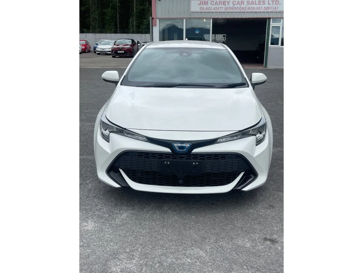 Toyota Corolla Hatchback, Petrol Hybrid, 2019, White