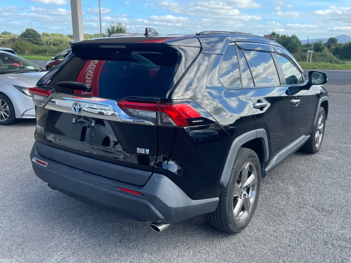 Toyota RAV4 Saloon, Petrol Hybrid, 2019, Black
