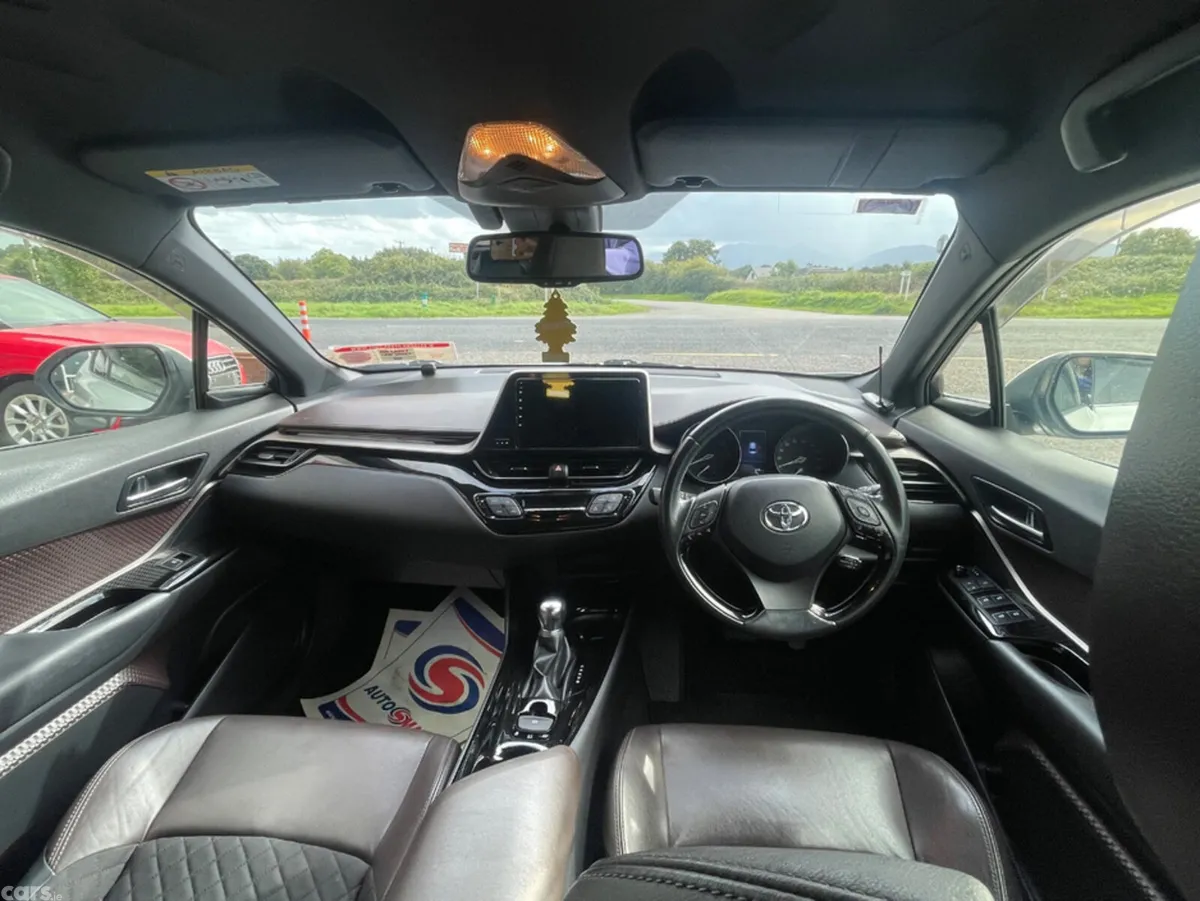 Toyota C-HR Hatchback, Petrol Hybrid, 2018, White