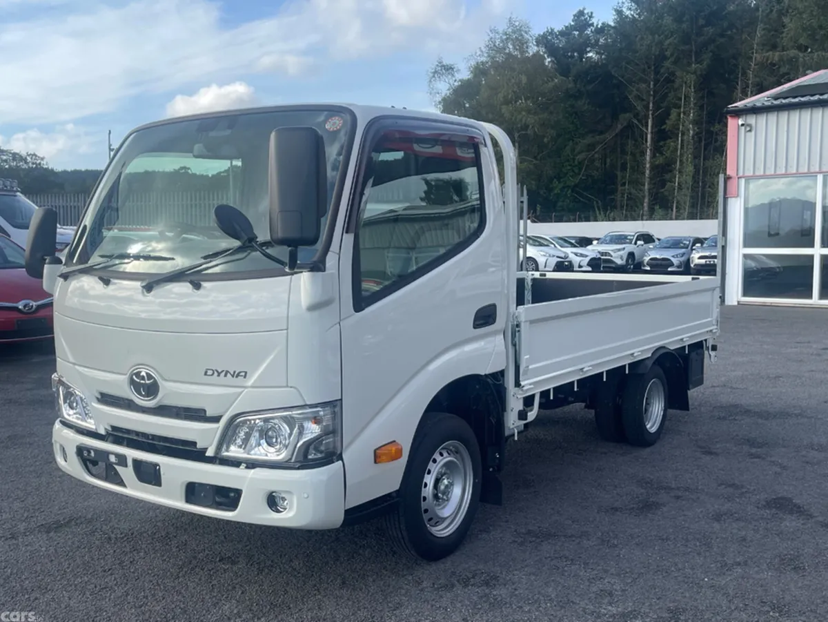 Toyota Dyna Pick Up, Petrol, 2026, White