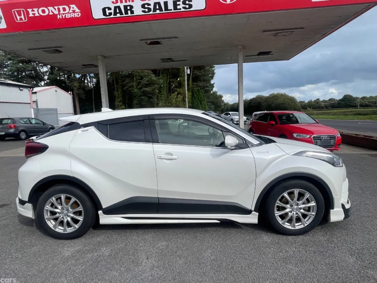 Toyota C-HR Hatchback, Petrol Hybrid, 2018, White
