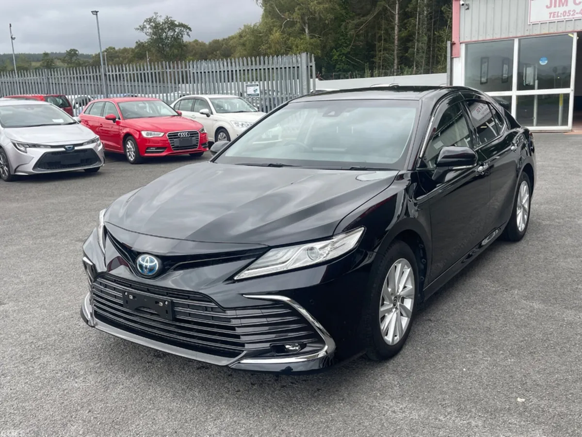 Toyota Camry Saloon, Petrol Hybrid, 2021, Black