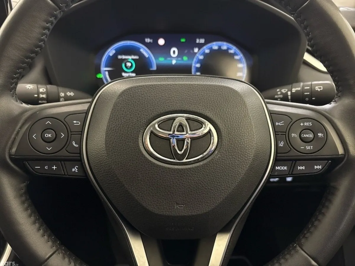Toyota RAV4 SUV, Petrol Hybrid, 2023, Grey