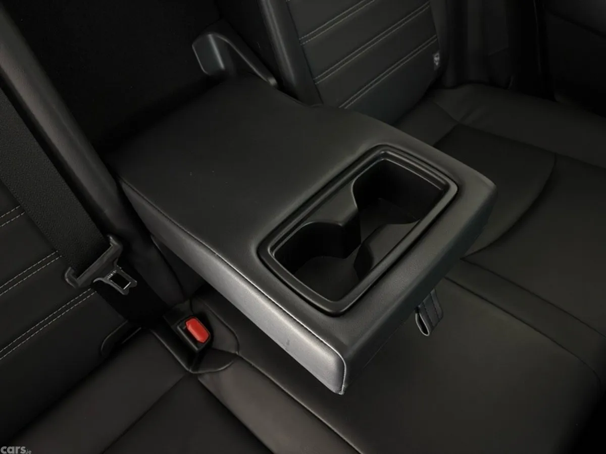 Toyota RAV4 SUV, Petrol Hybrid, 2023, Grey