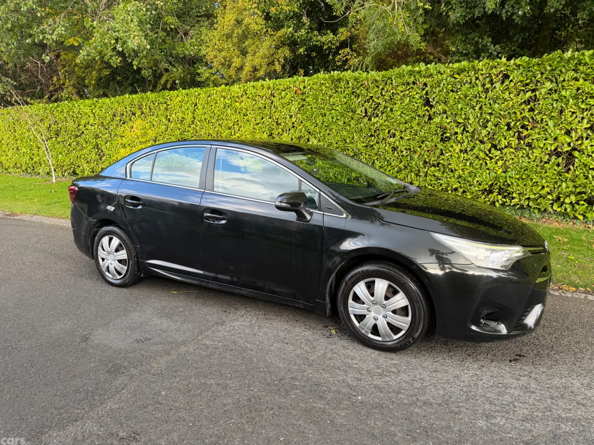 Toyota Avensis Saloon, Diesel, 2017, Black