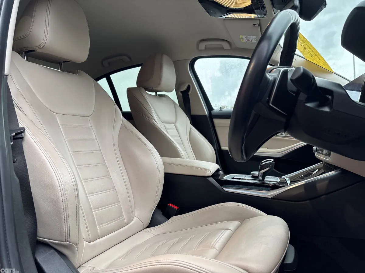 BMW 3-Series Saloon, Diesel, 2019, Black