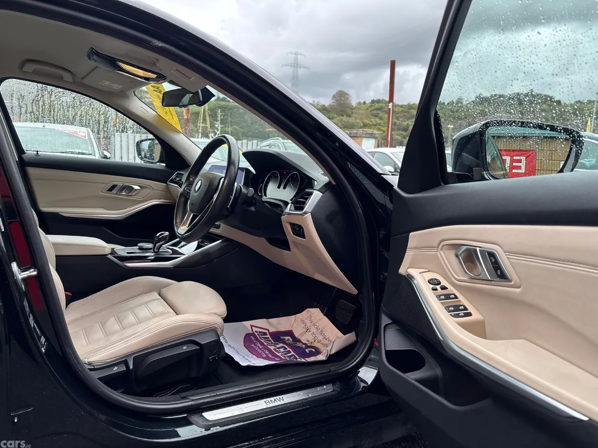 BMW 3-Series Saloon, Diesel, 2019, Black