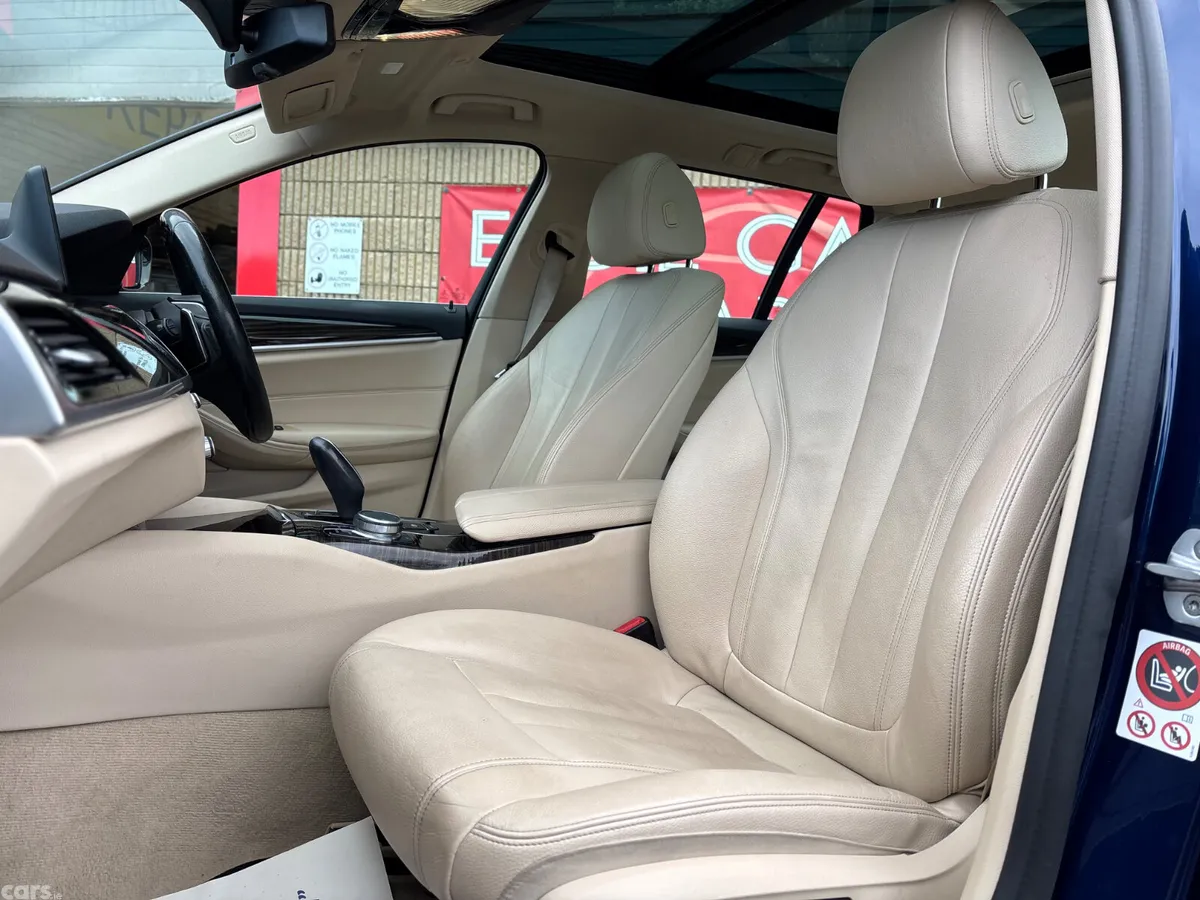 BMW 5-Series Estate, Diesel, 2017, Blue