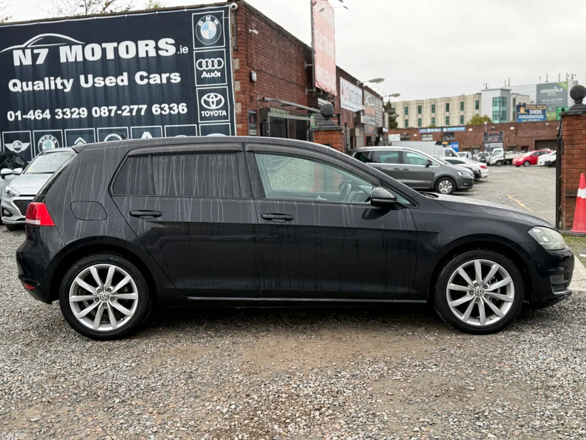 Volkswagen Golf Hatchback, Petrol, 2017, Black