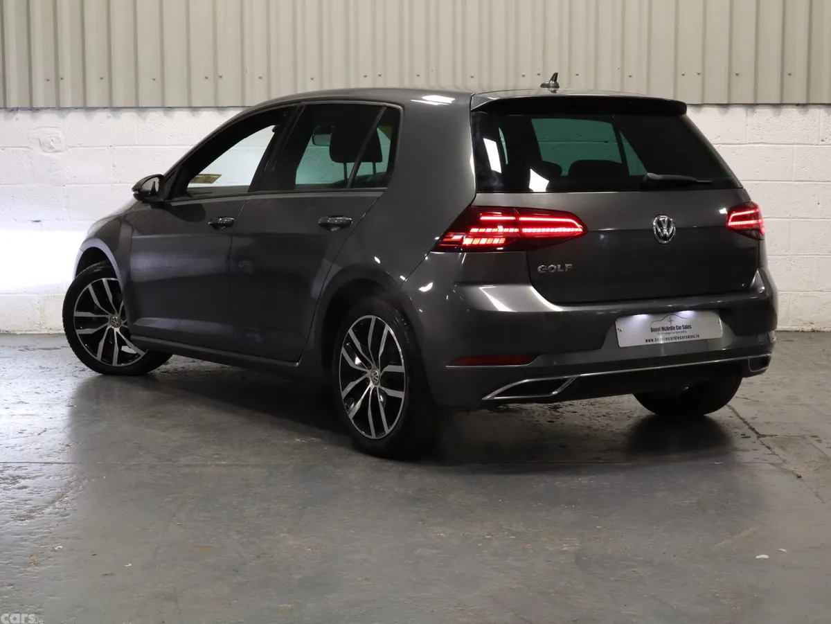 Volkswagen Golf Hatchback, Petrol, 2018, Grey