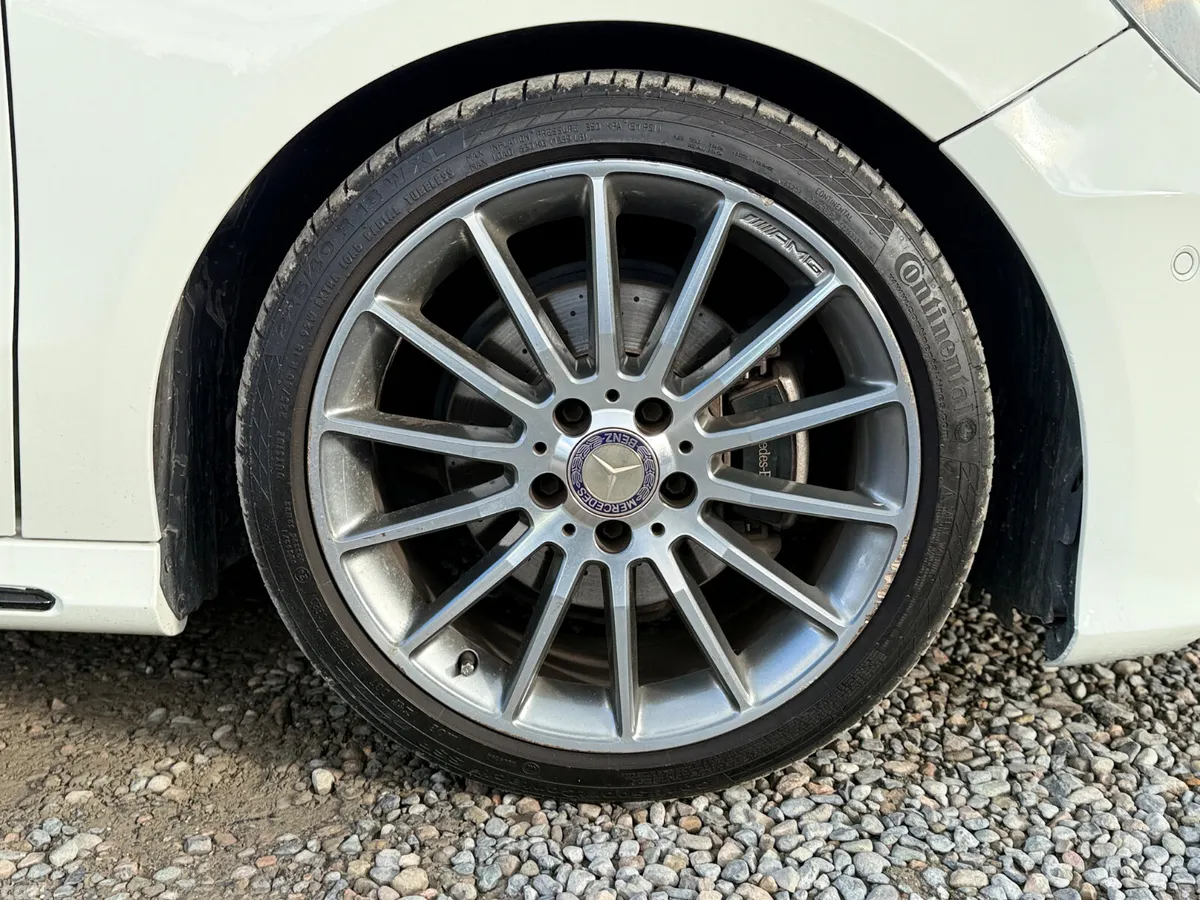 Mercedes-Benz A-Class Hatchback, Petrol, 2013, White