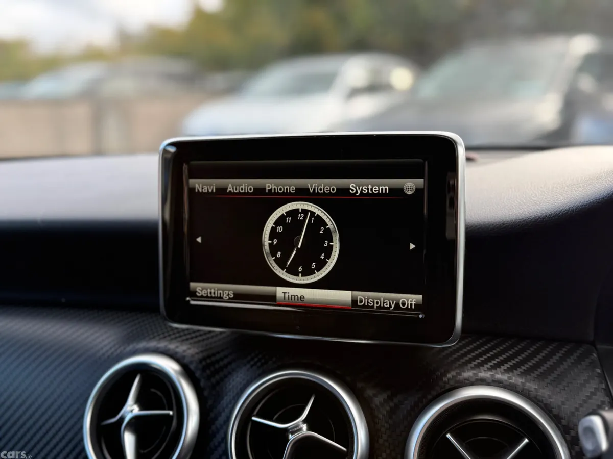 Mercedes-Benz A-Class Hatchback, Petrol, 2013, White