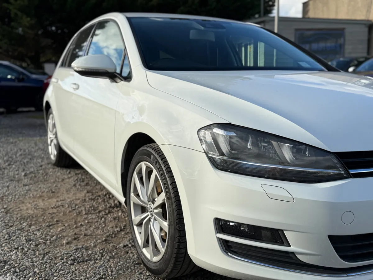 Volkswagen Golf Hatchback, Petrol, 2013, White