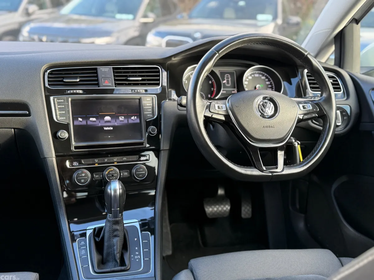 Volkswagen Golf Hatchback, Petrol, 2013, White