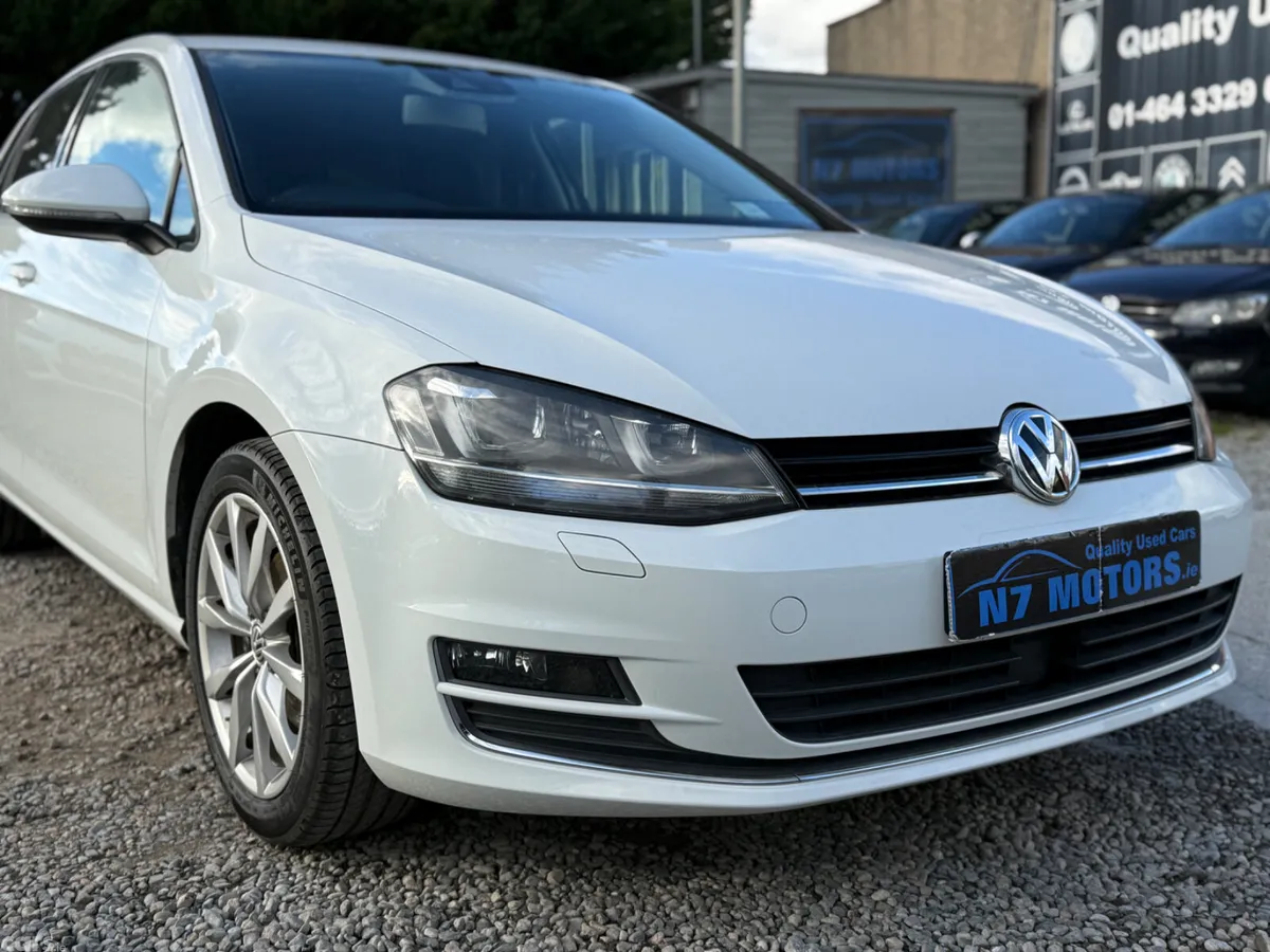 Volkswagen Golf Hatchback, Petrol, 2013, White