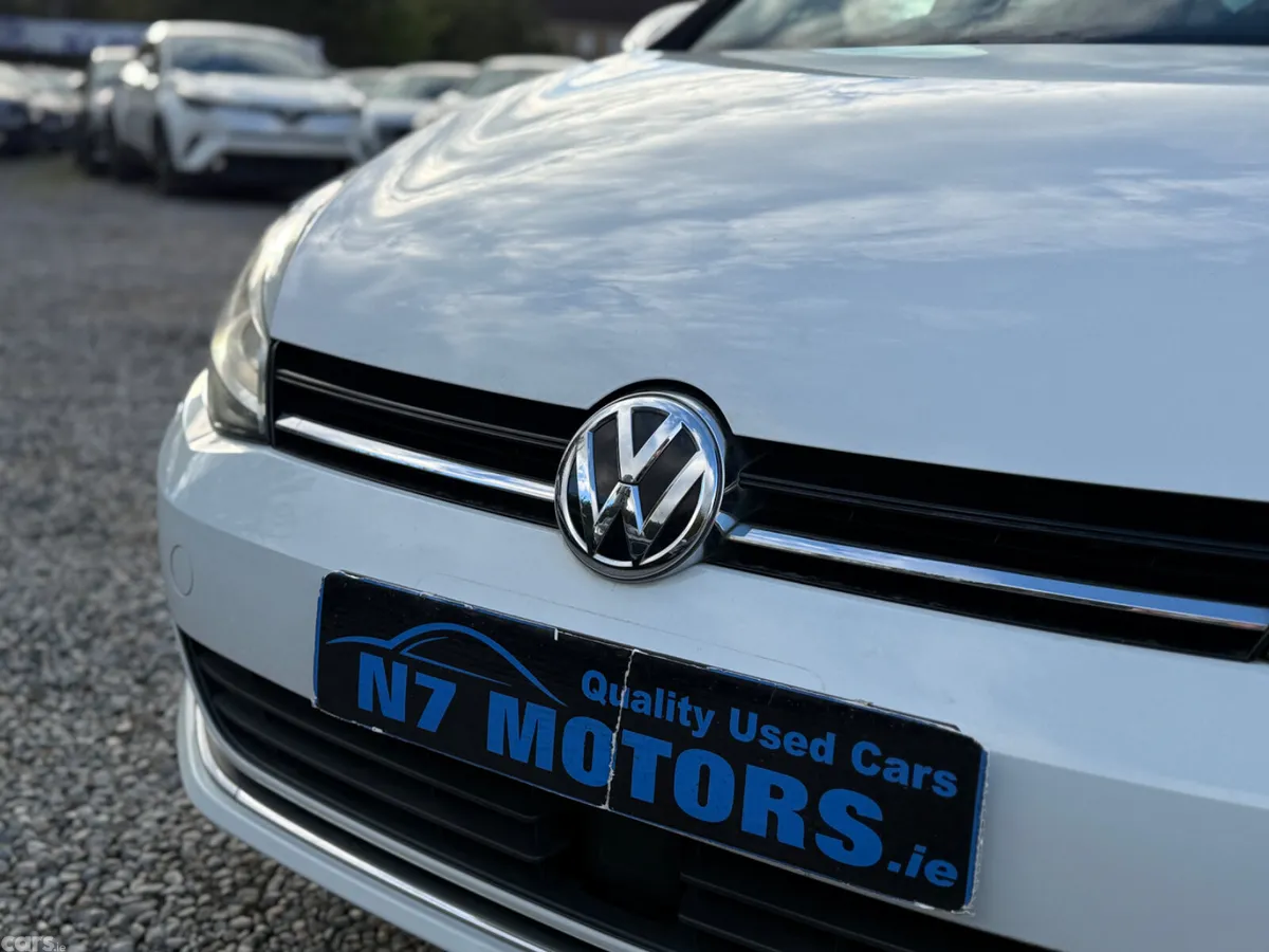 Volkswagen Golf Hatchback, Petrol, 2013, White