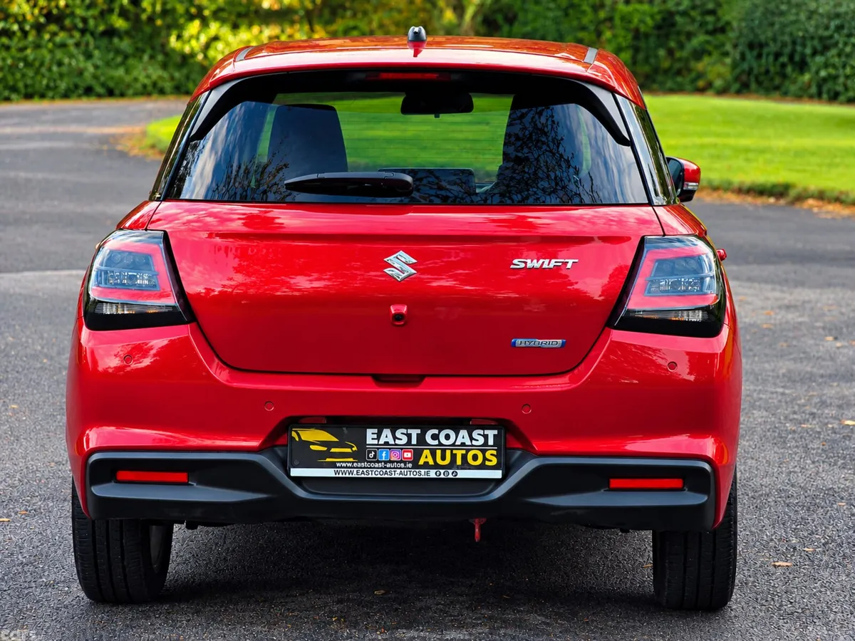 Suzuki Swift Hatchback, Petrol Hybrid, 2024, Red