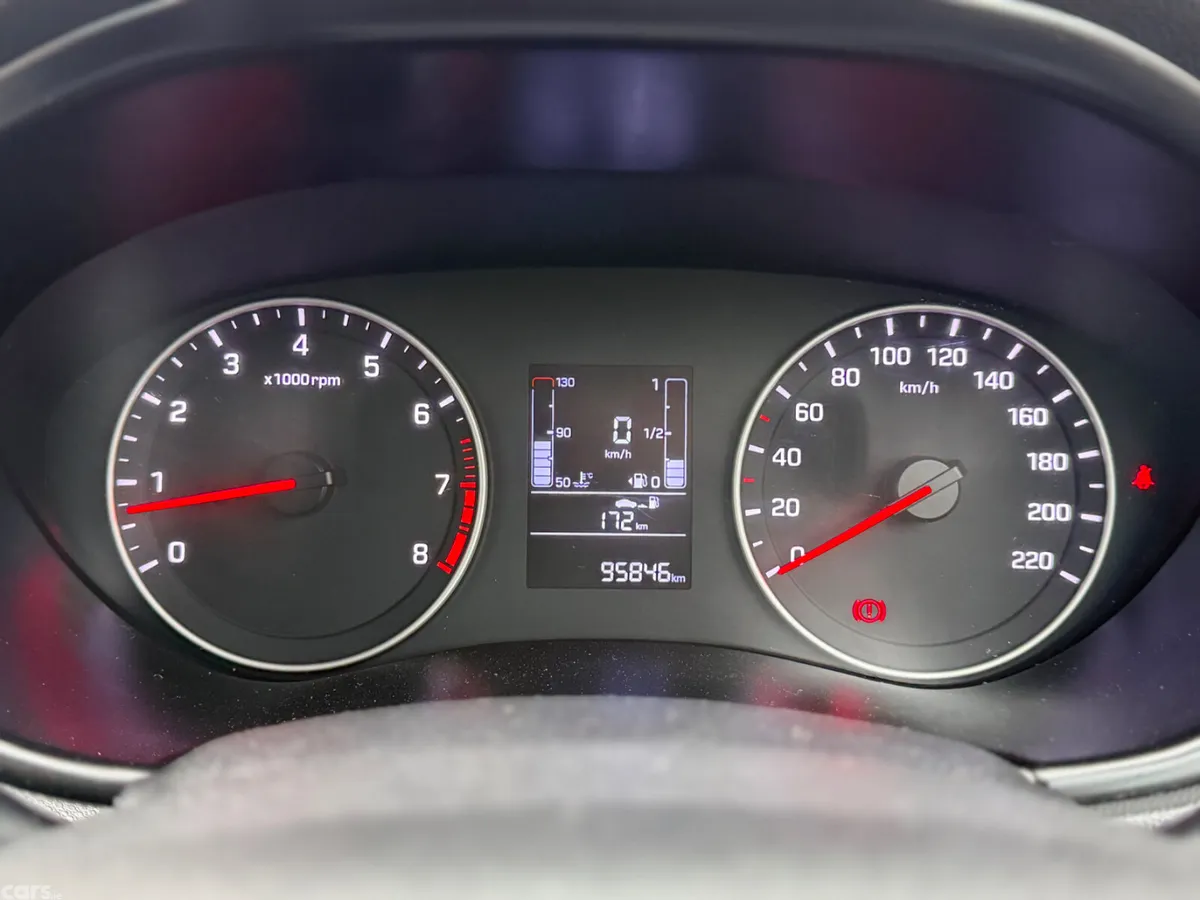 Hyundai i20 Hatchback, Petrol, 2020, Grey