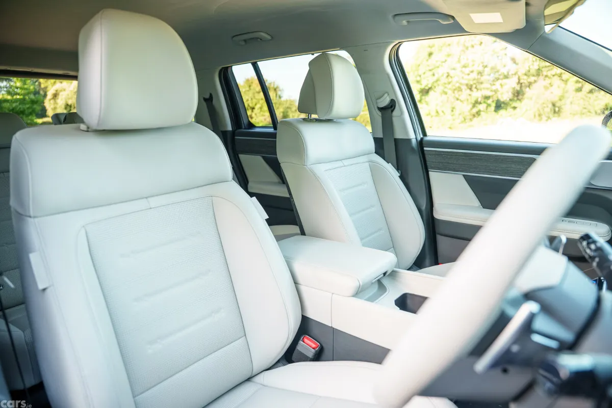 Hyundai Santa Fe SUV, Petrol Plug-in Hybrid, 2025, Grey
