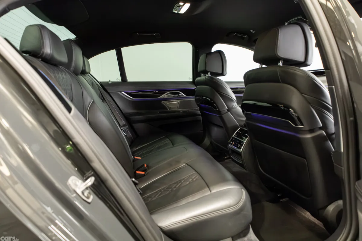 BMW 7-Series Saloon, Diesel, 2020, Grey