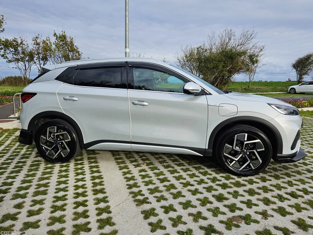 BYD ATTO 3 SUV, Electric, 2023, Grey