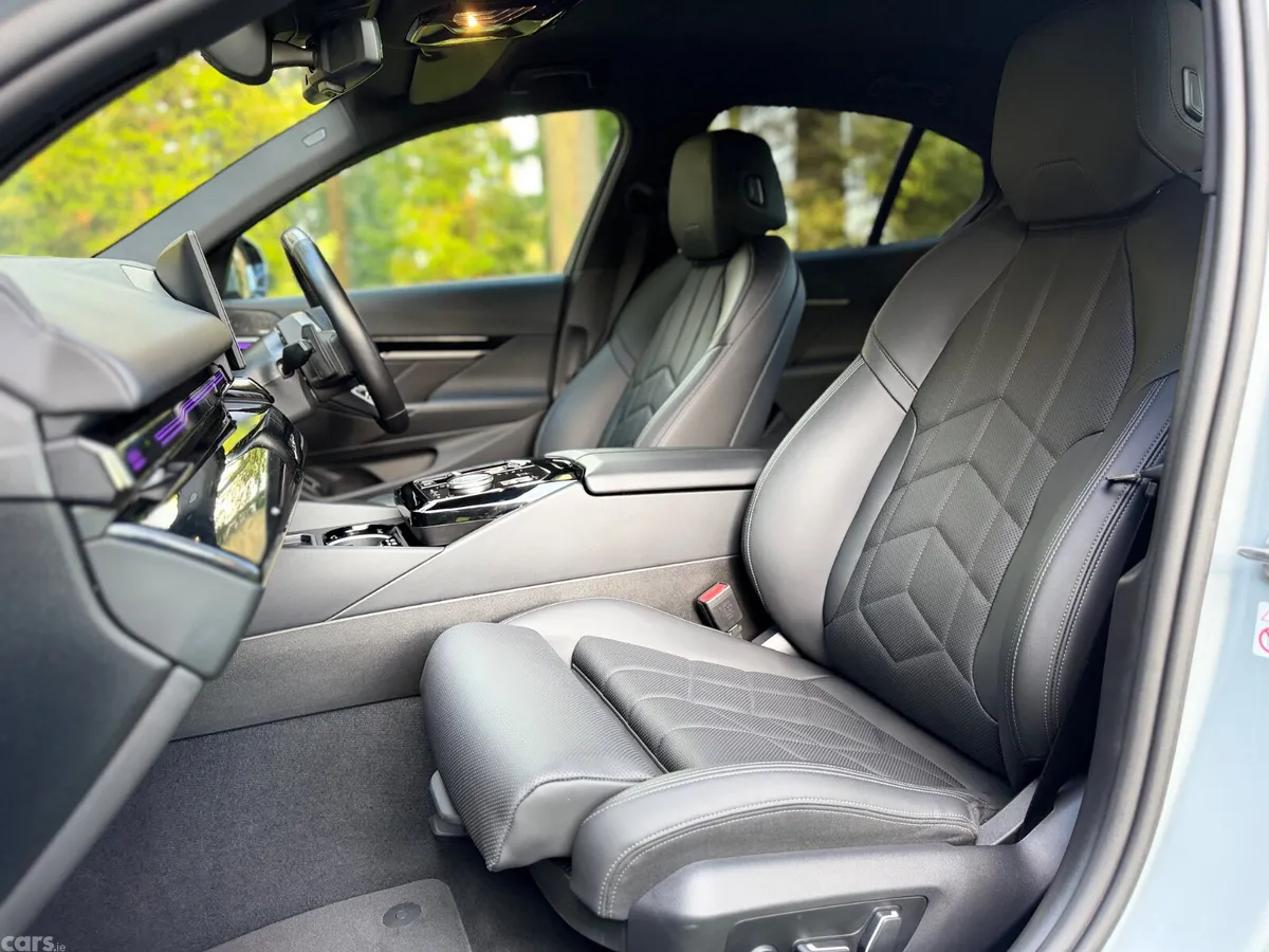 BMW 5-Series Saloon, Petrol Plug-in Hybrid, 2024, Grey