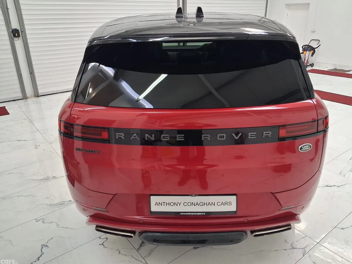 Land Rover Range Rover SUV, Petrol Hybrid, 2023, Red