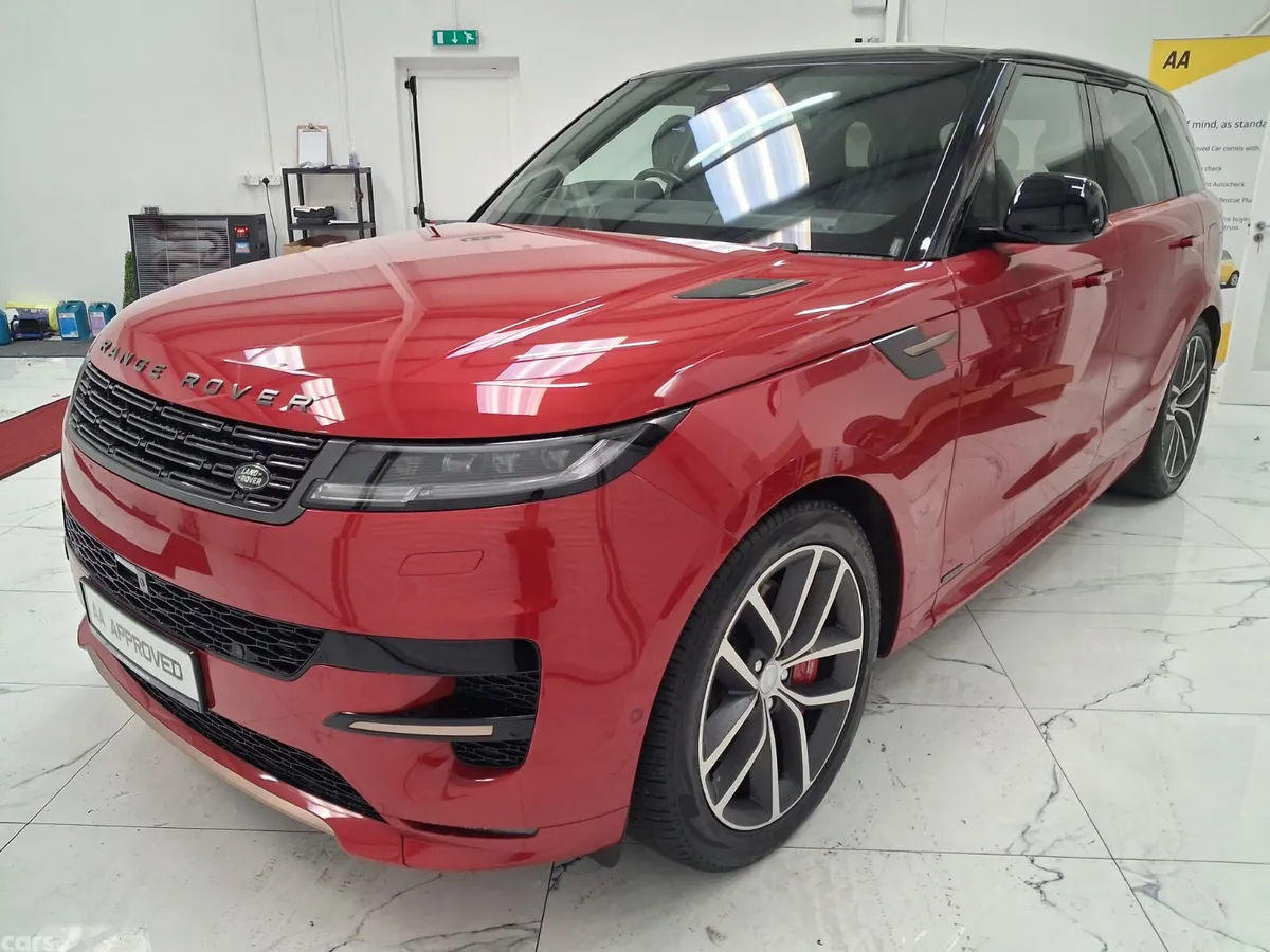 Land Rover Range Rover SUV, Petrol Hybrid, 2023, Red