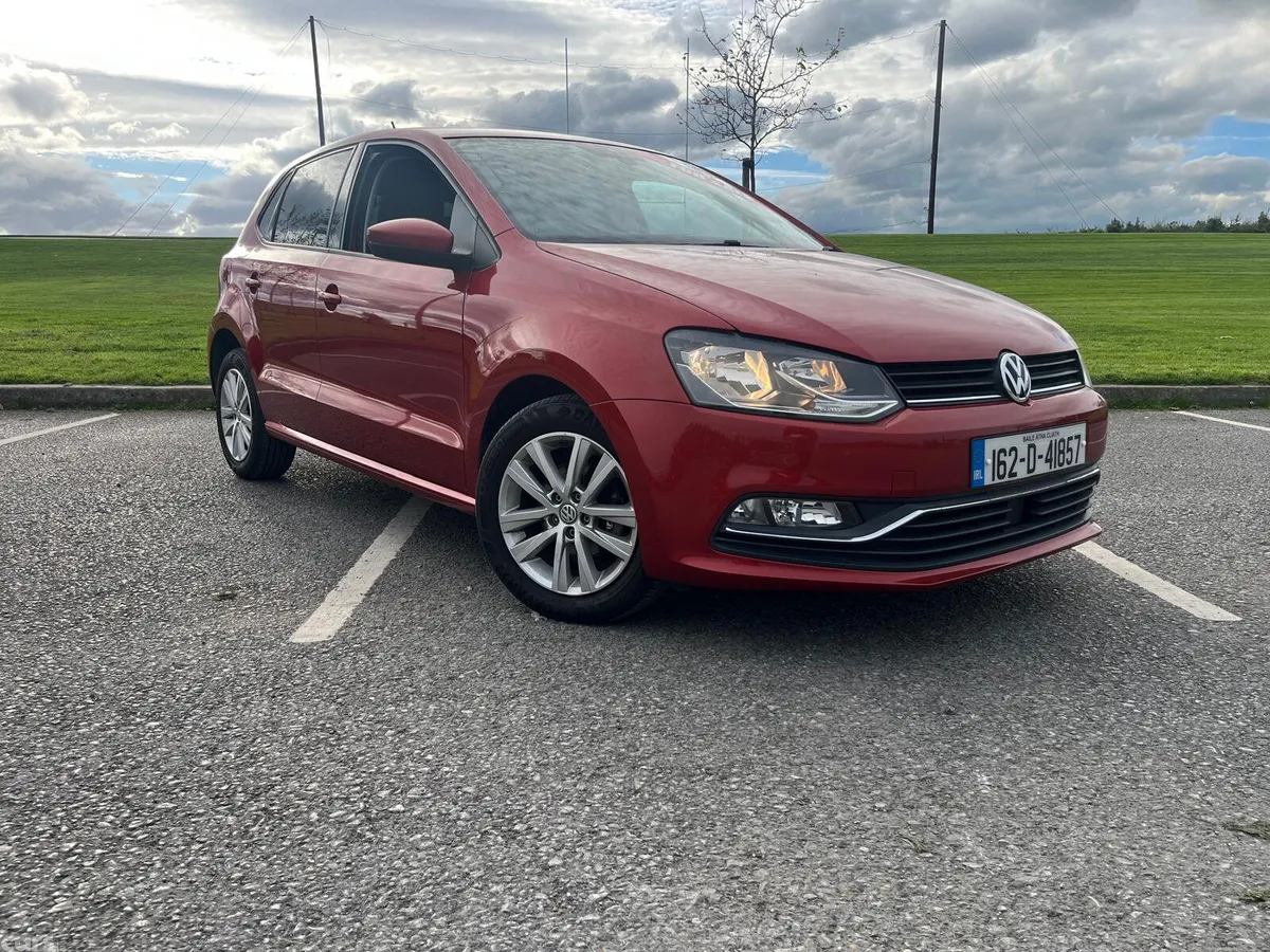 Volkswagen Polo Hatchback, Petrol, 2016, Orange