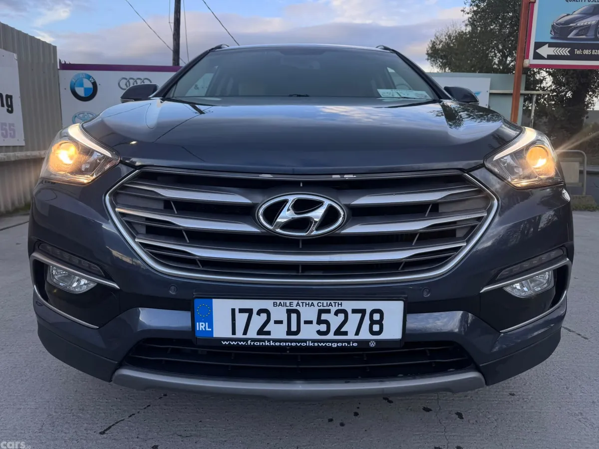 Hyundai Santa Fe SUV, Diesel, 2017, Blue