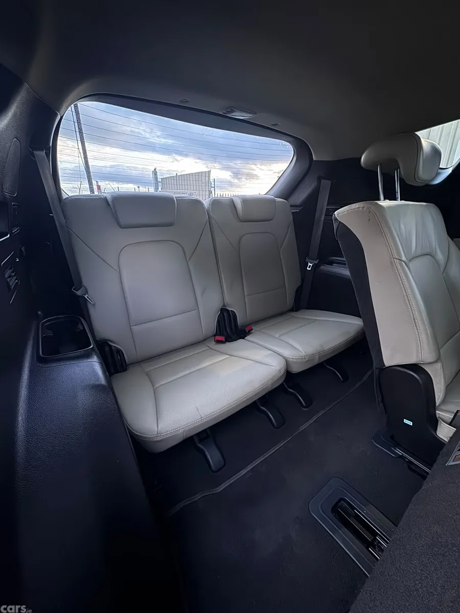 Hyundai Santa Fe SUV, Diesel, 2017, Blue