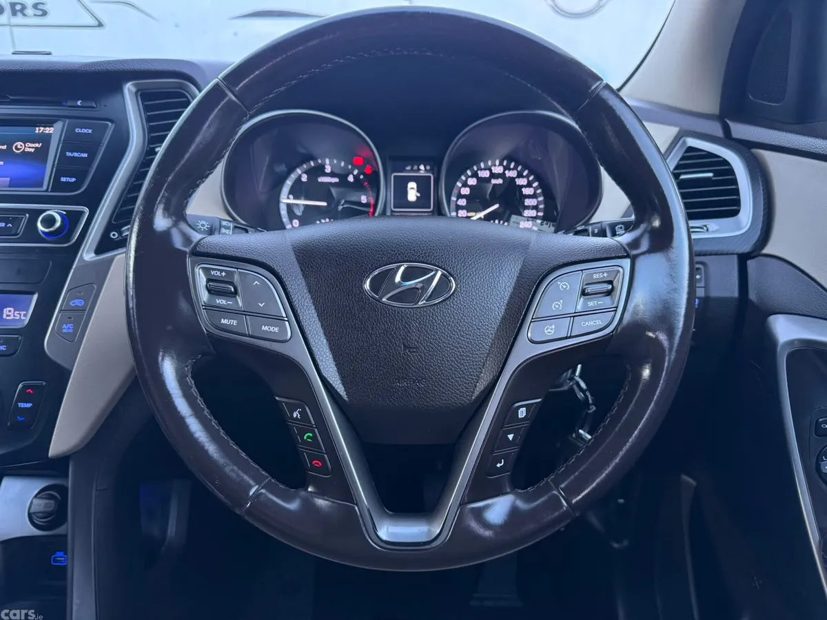 Hyundai Santa Fe SUV, Diesel, 2017, Blue