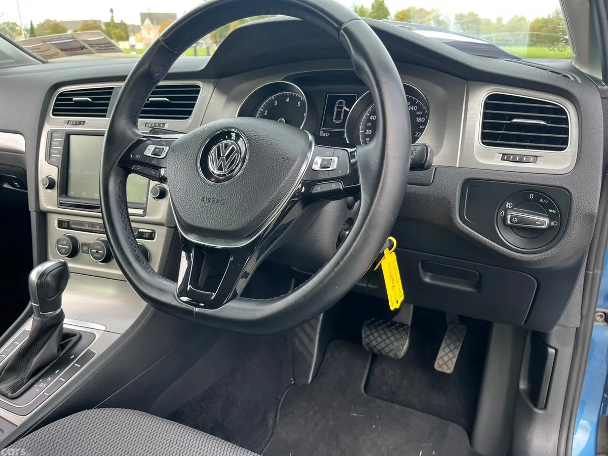 Volkswagen Golf Hatchback, Petrol, 2015, Blue