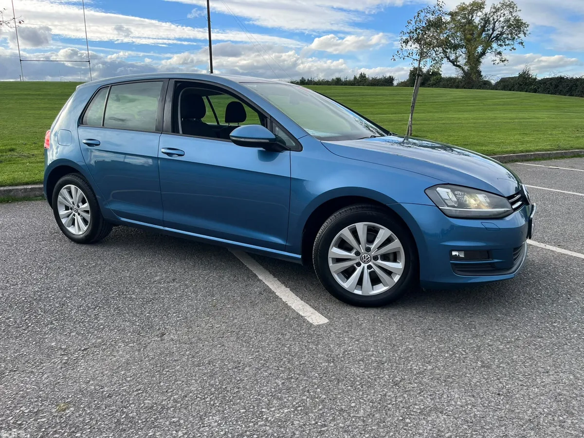 Volkswagen Golf Hatchback, Petrol, 2015, Blue