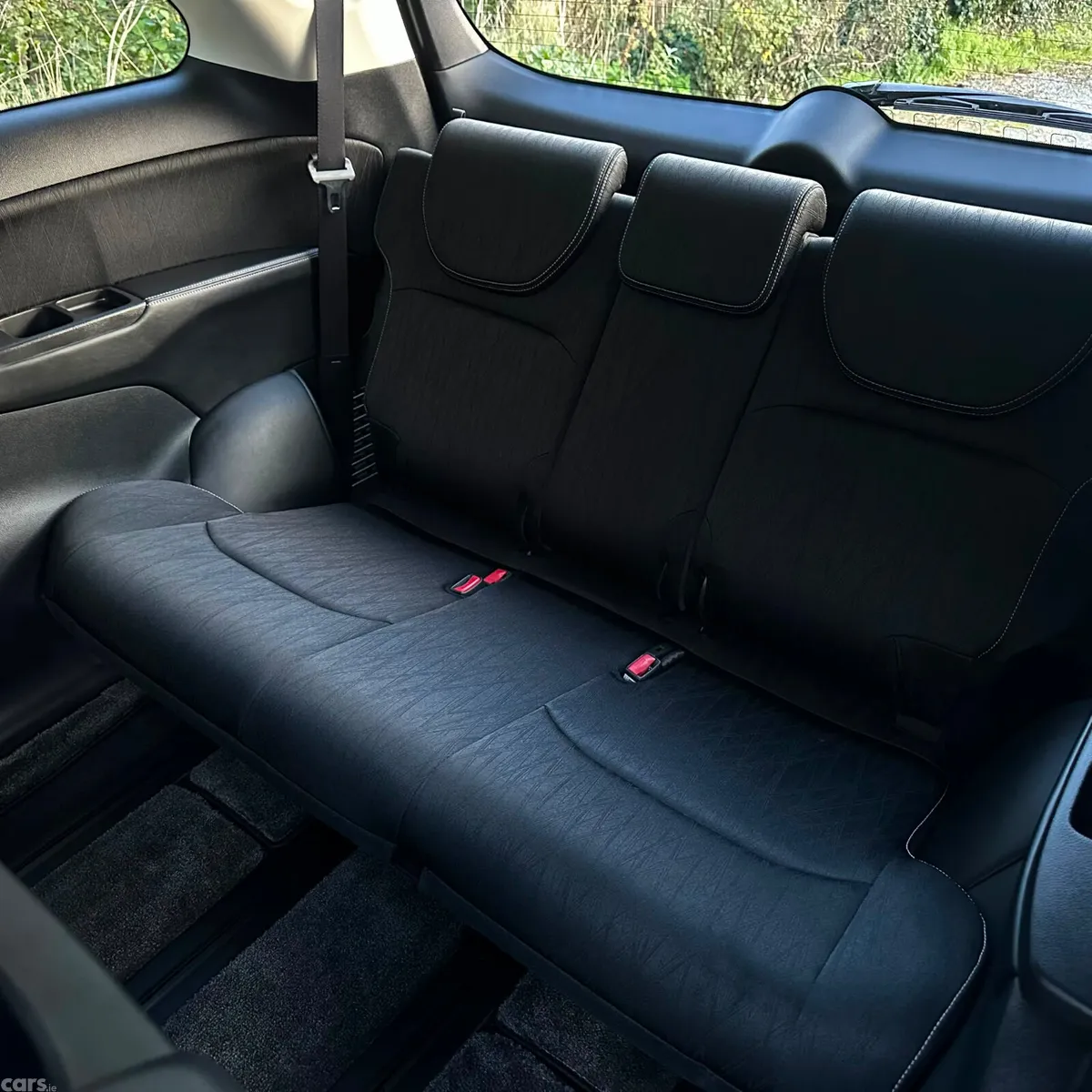 Honda Odyssey MPV, Petrol Hybrid, 2017, Grey