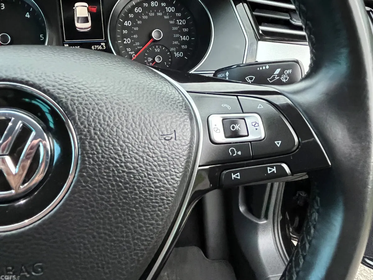 Volkswagen Passat Saloon, Diesel, 2018, Black