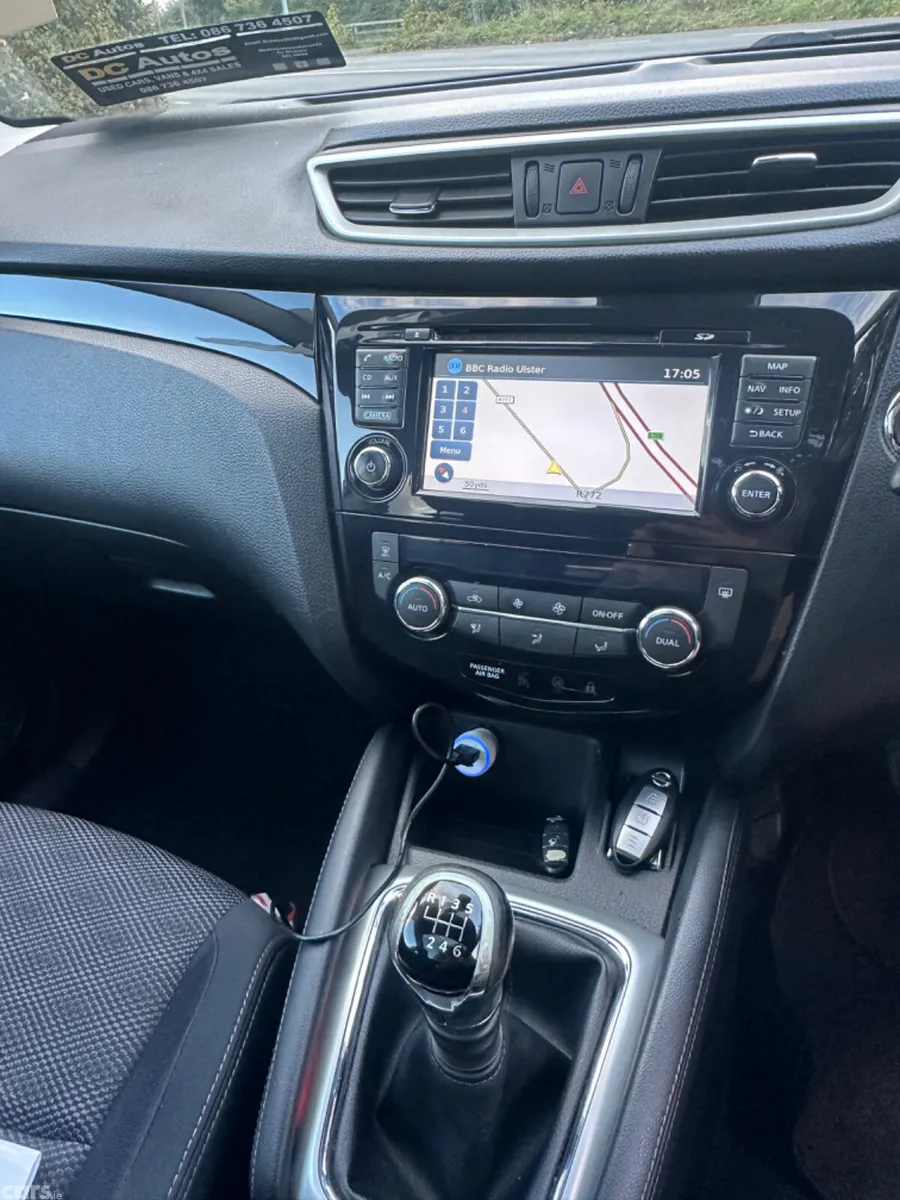 Nissan Qashqai Hatchback, Diesel, 2016, White