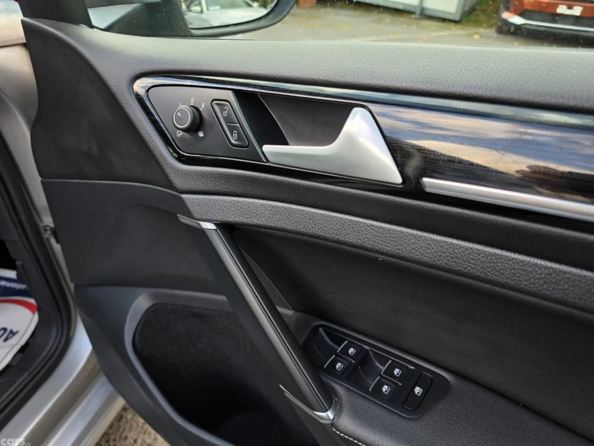 Volkswagen Golf Estate, Diesel, 2019, Grey