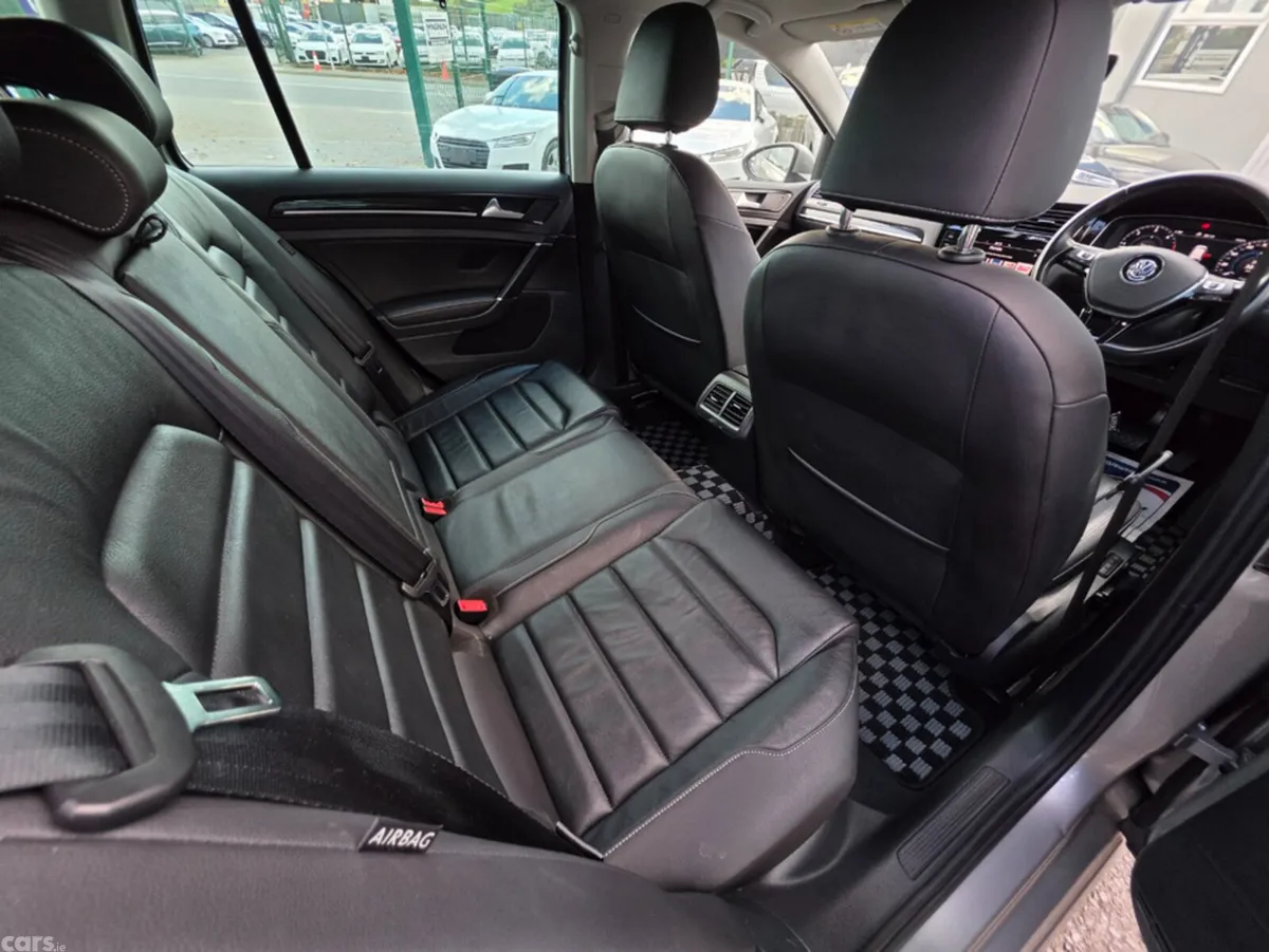 Volkswagen Golf Estate, Diesel, 2019, Grey
