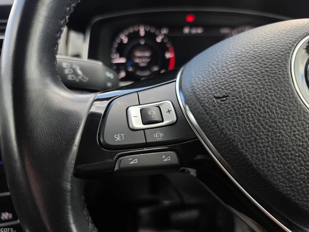 Volkswagen Golf Estate, Diesel, 2019, Grey