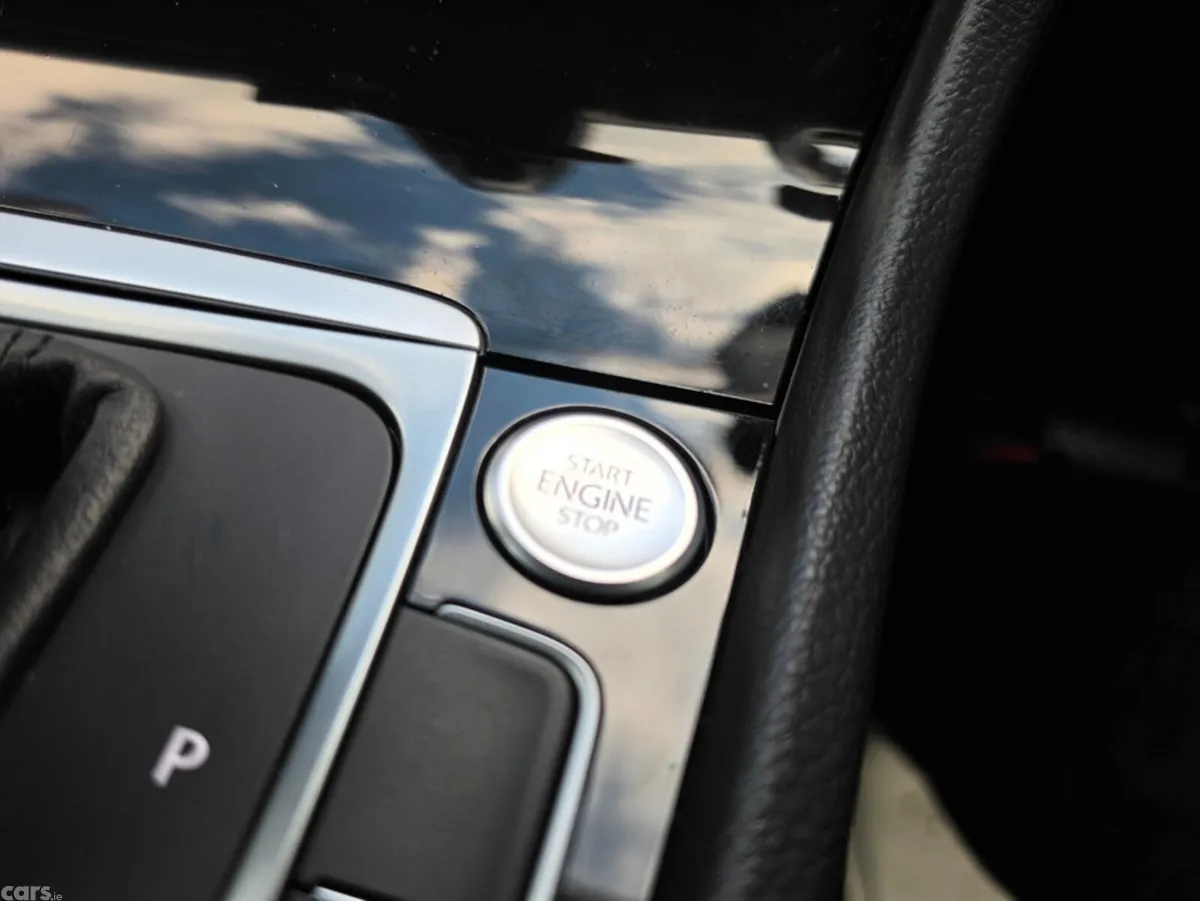 Volkswagen Golf Estate, Diesel, 2019, Grey