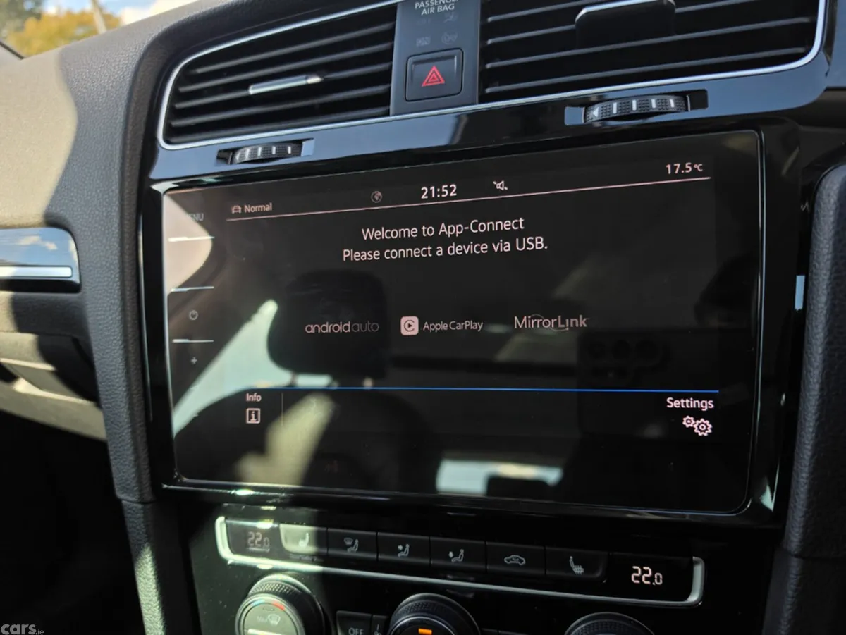 Volkswagen Golf Estate, Diesel, 2019, Grey