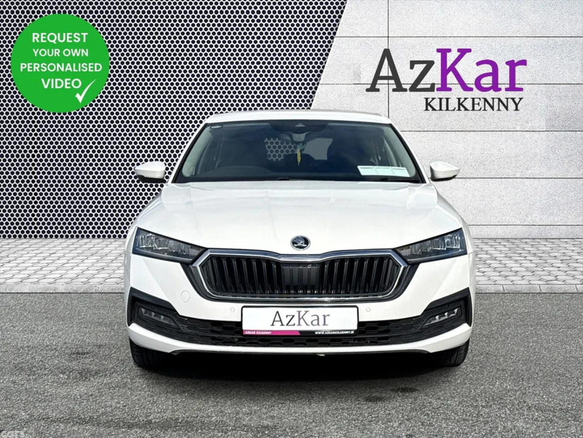 Skoda Octavia Hatchback, Diesel, 2024, White
