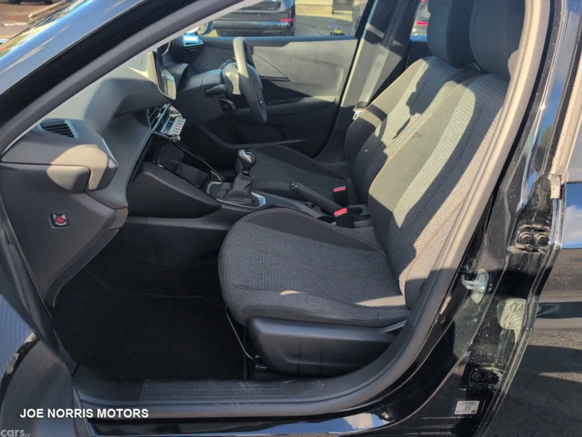 Peugeot 208 Hatchback, Petrol, 2026, Black