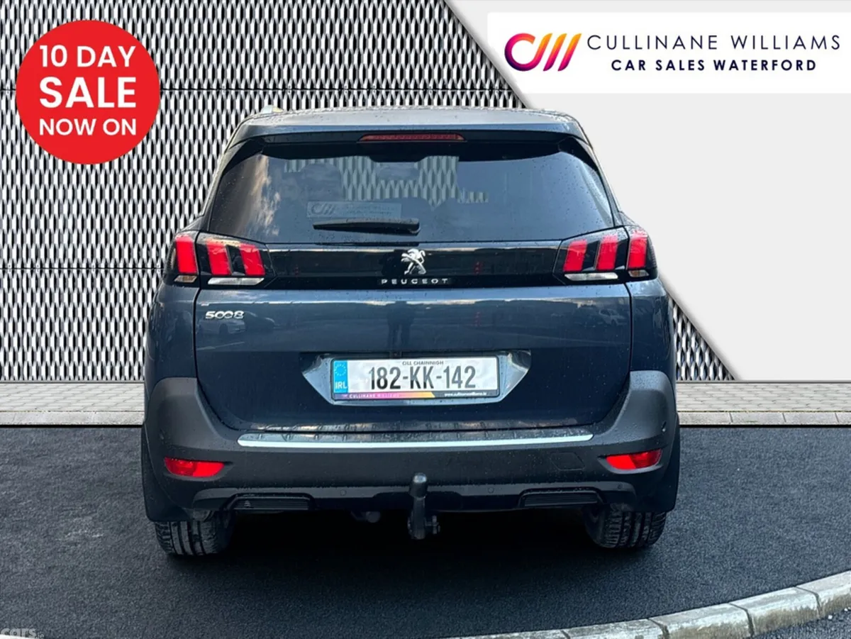 Peugeot 5008 MPV, Diesel, 2018, Blue
