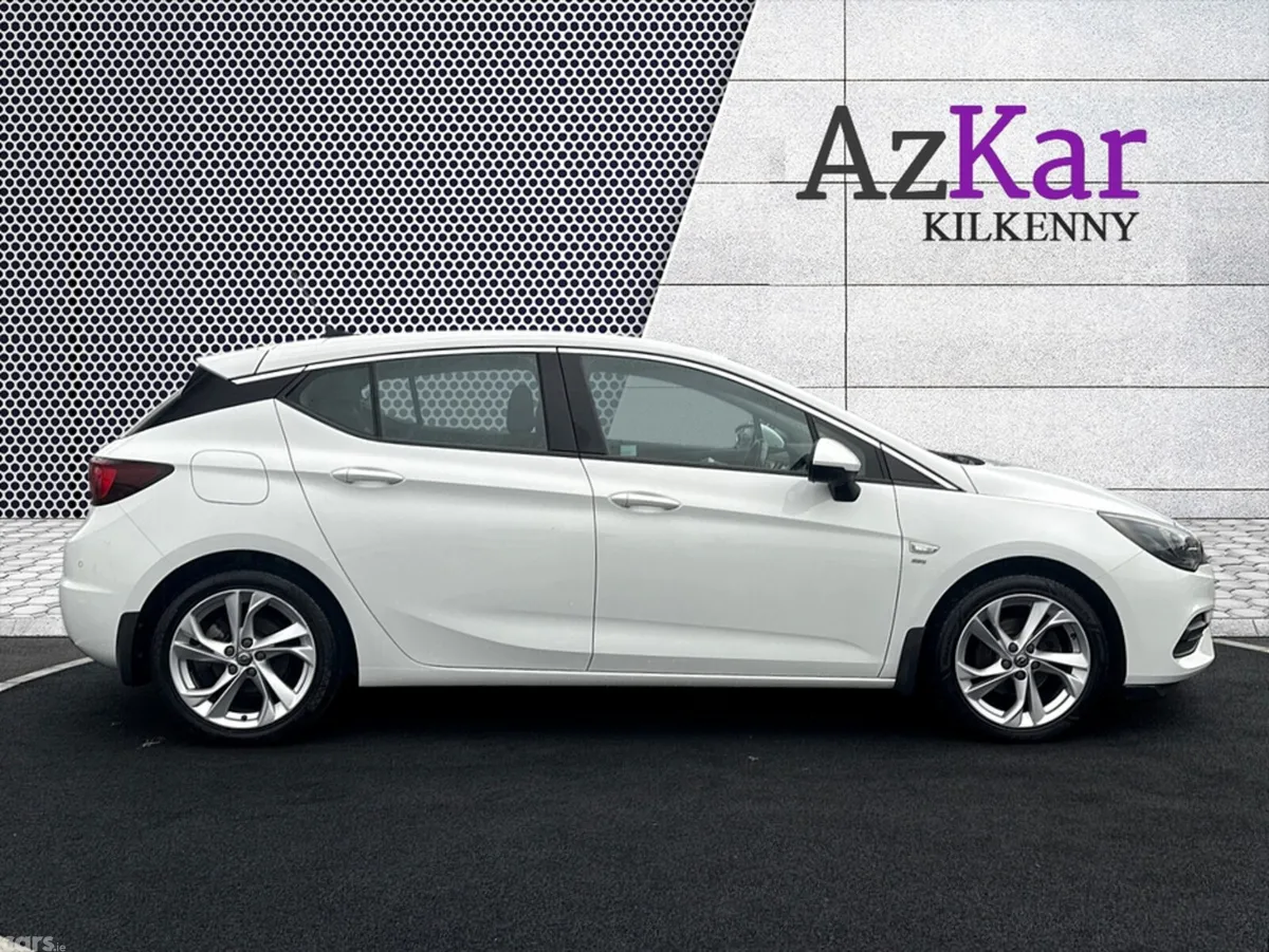 Opel Astra Hatchback, Petrol, 2020, White