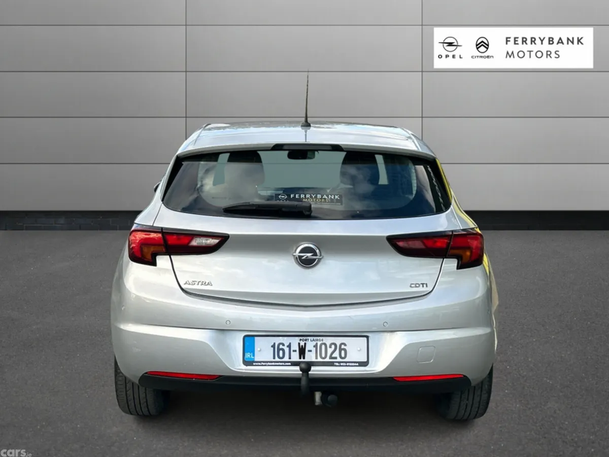 Opel Astra Hatchback, Diesel, 2016, Silver