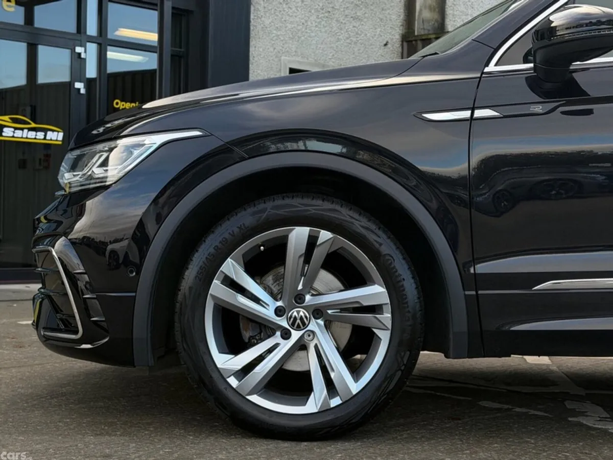 Volkswagen Tiguan Estate, Diesel, 2023, Black