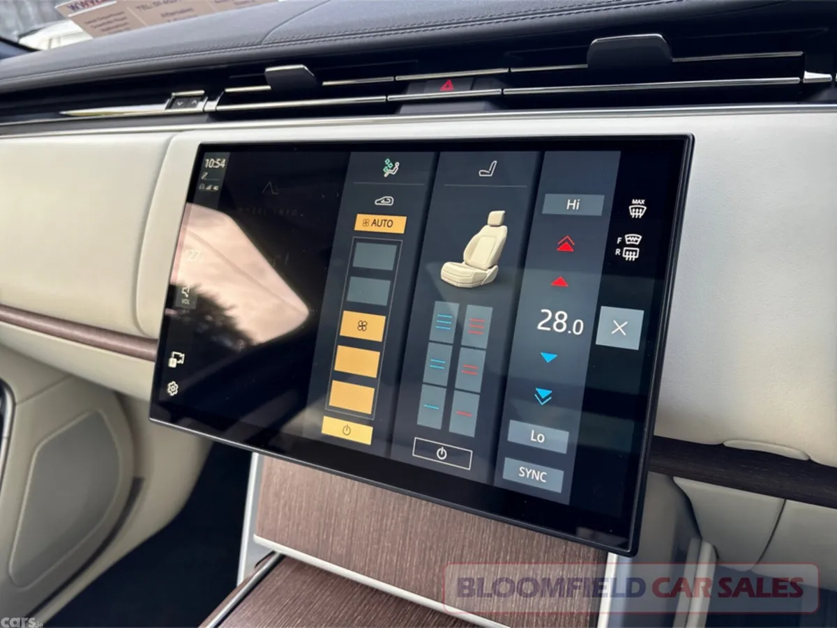 Land Rover Range Rover SUV, Petrol Plug-in Hybrid, 2025, Black